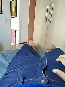 flavio81augusto online show from 5, 1, 2025