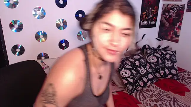 Snapshot of abril666 chatting on 11, 10, 2025 abril666 online show from 11, 10, 2025