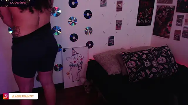 Snapshot of abril666 chatting on 11, 11, 2025 abril666 online show from 11, 11, 2025