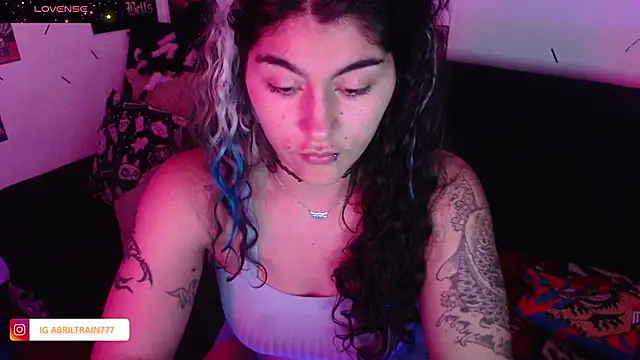 Snapshot of abril666 chatting on 28, 11, 2025 abril666 online show from 28, 11, 2025