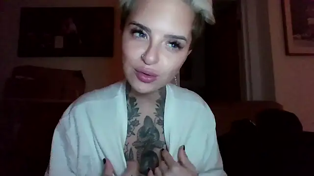 Snapshot of Rubyrichhxo chatting on 6, 10, 2025 Rubyrichhxo online show from 6, 10, 2025