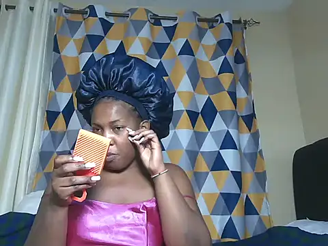 Mila Melanie online show from 7, 11, 2025