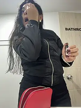 GiselOrtiz online show from 6, 11, 2025