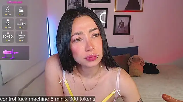 lilyy evanss online show from 13, 2, 2025