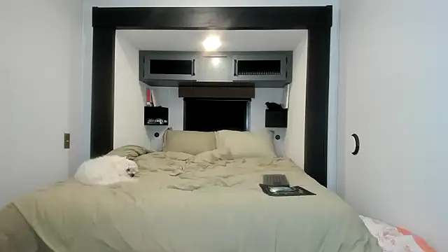 Snapshot of Persiasparadise chatting on 18, 12, 2025 Persiasparadise online show from 18, 12, 2025