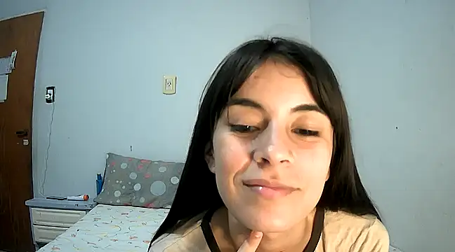 melodybar27 online show from 3, 2, 2025