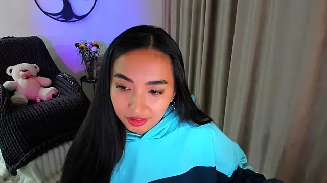 worldofkim online show from 2, 11, 2025