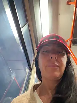 Snapshot of eveangelll chatting on 10, 10, 2025 eveangelll online show from 10, 10, 2025