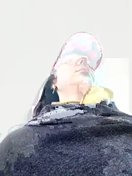 Snapshot of eveangelll chatting on 26, 10, 2025 eveangelll online show from 26, 10, 2025