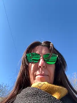 Snapshot of eveangelll chatting on 2, 11, 2025 eveangelll online show from 2, 11, 2025