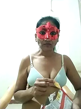 sunita6009 online show from 2, 11, 2025