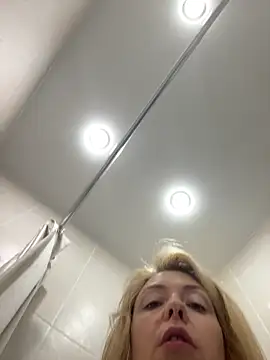 Yourdirtybitch online show from 9, 3, 2026