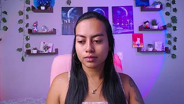 Snapshot of macey_elliot_ chatting on 5, 2, 2025 macey elliot online show from 5, 2, 2025