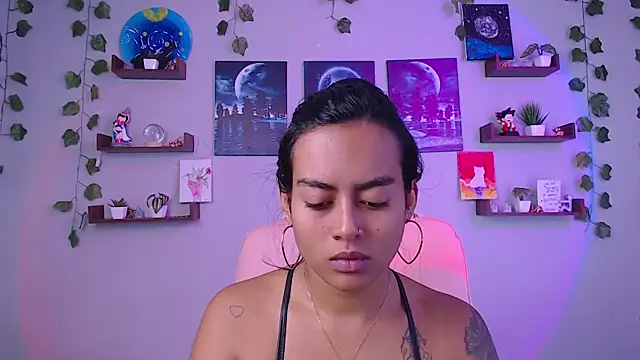 Snapshot of macey_elliot_ chatting on 8, 2, 2025 macey elliot online show from 8, 2, 2025