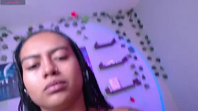 Snapshot of macey_elliot_ chatting on 8, 3, 2025 macey elliot online show from 8, 3, 2025