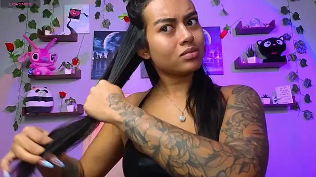 Snapshot of macey_elliot_ chatting on 13, 3, 2025 macey elliot online show from 13, 3, 2025