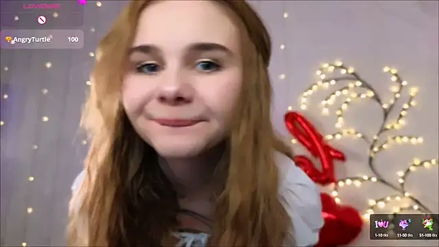 Snapshot of Britney_Lynch chatting on 29, 1, 2025 Britney Lynch online show from 29, 1, 2025