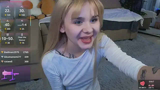 Snapshot of Britney_Lynch chatting on 19, 3, 2025 Britney Lynch online show from 19, 3, 2025