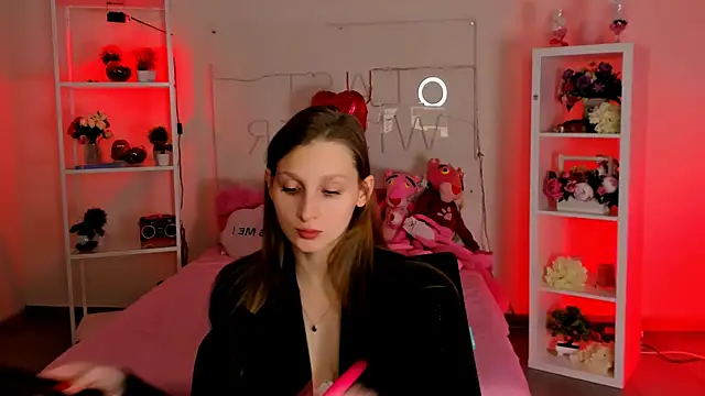 EllaHorton online show from 27, 2, 2025