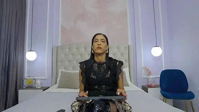 JoannaCox online show from 7, 2, 2025