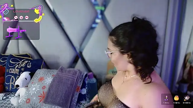 paula daniela1 online show from 12, 10, 2025