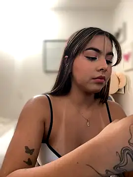 Zarah Blare online show from 30, 9, 2025