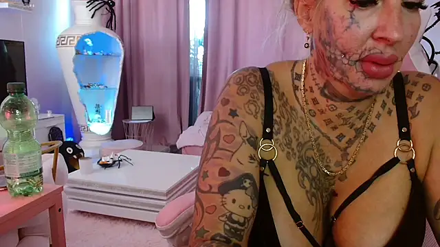 Snapshot of Jeanny_Bln chatting on 5, 11, 2025 Jeanny Bln online show from 5, 11, 2025