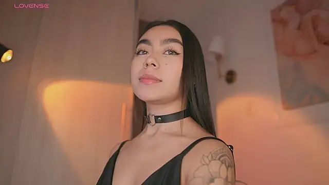 GigiLee  online show from 10, 10, 2025