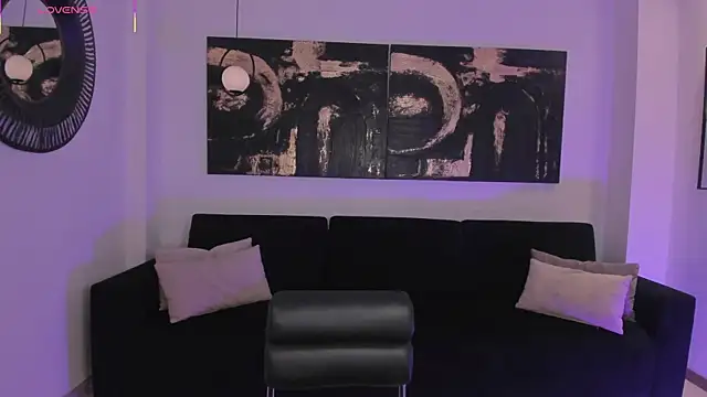 EloisaOlivero online show from 6, 11, 2025