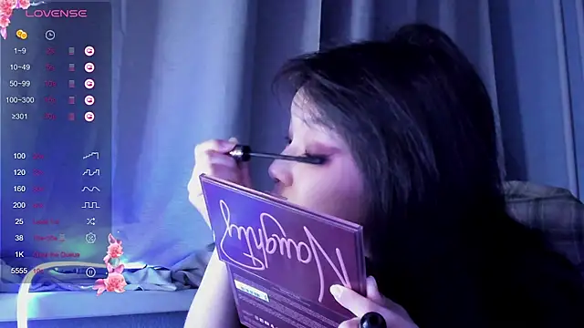 Snapshot of maydaykimmy chatting on 6, 12, 2024 maydaykimmy online show from 6, 12, 2024