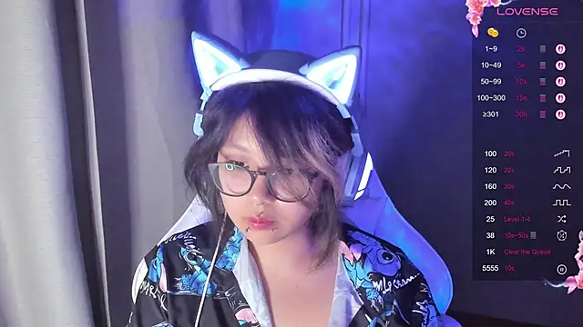 Snapshot of maydaykimmy chatting on 22, 9, 2025 maydaykimmy online show from 22, 9, 2025