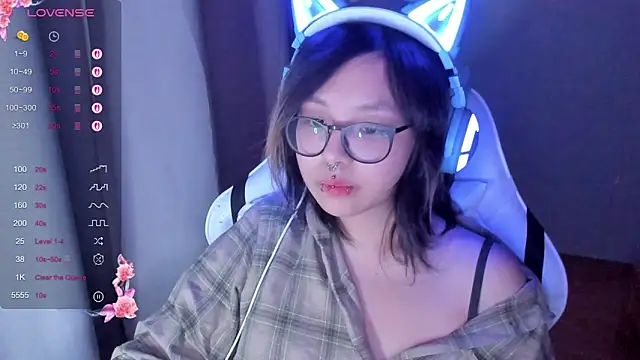 Snapshot of maydaykimmy chatting on 14, 2, 2026 maydaykimmy online show from 14, 2, 2026