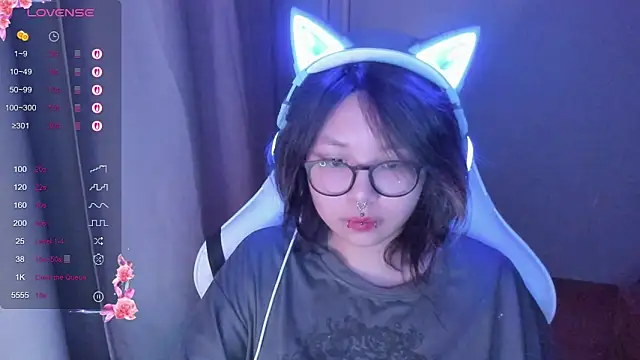 Snapshot of maydaykimmy chatting on 19, 2, 2026 maydaykimmy online show from 19, 2, 2026