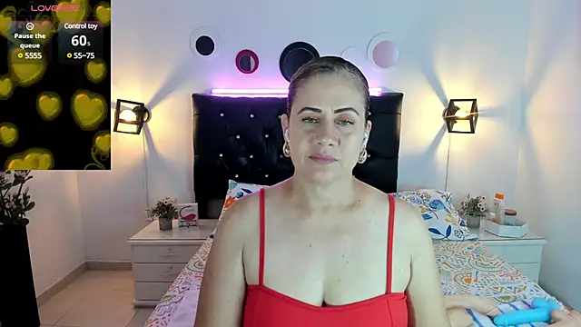 Snapshot of sophiahunt286 chatting on 30, 1, 2025 sophiahunt286 online show from 30, 1, 2025