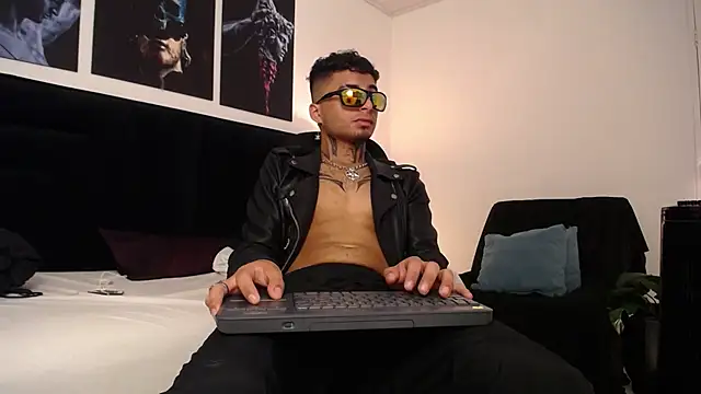 JuanCamiilo 66 online show from 5, 1, 2025