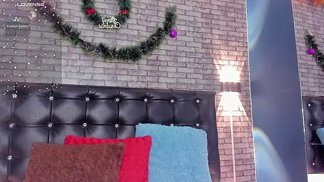 ivy copper1 online show from 7, 12, 2024