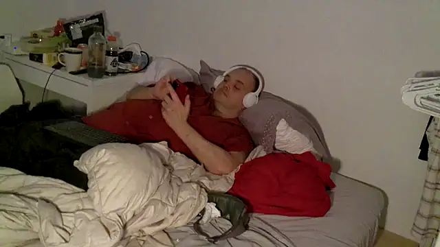 caressonnous online show from 23, 10, 2025