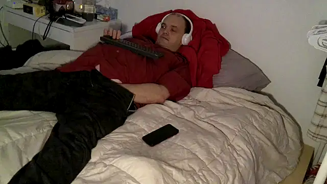 caressonnous online show from 24, 10, 2025