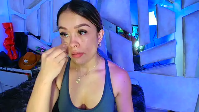 Natalyefoster online show from 19, 2, 2026