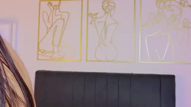 Snapshot of summer_holiday chatting on 12, 10, 2025 summer holiday online show from 12, 10, 2025