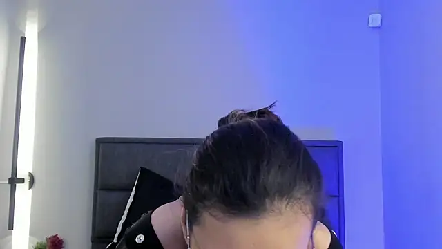 Snapshot of bulma_bambina_ chatting on 25, 9, 2025 bulma bambina online show from 25, 9, 2025