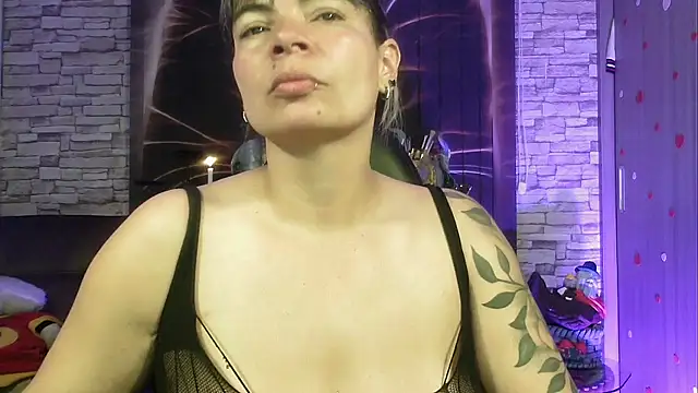 charlotedoll online show from 19, 9, 2025