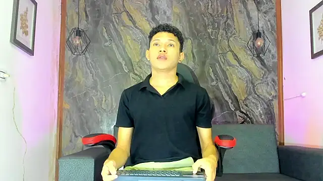 liam genner  online show from 27, 1, 2025