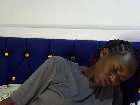 Seeexxxy-bree online show from 13, 3, 2026