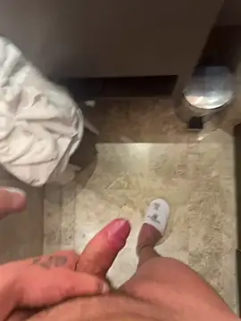 Snapshot of parallelo990 chatting on 4, 4, 2026 parallelo990 online show from 4, 4, 2026