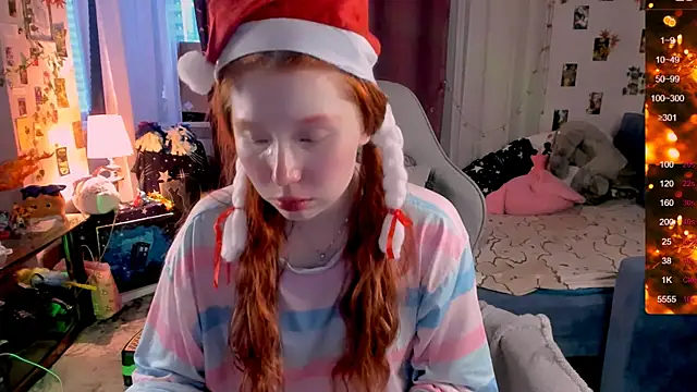 Snapshot of CallMeEffy1 chatting on 23, 12, 2024 CallMeEffy1 online show from 23, 12, 2024