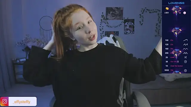 Snapshot of CallMeEffy1 chatting on 22, 11, 2025 CallMeEffy1 online show from 22, 11, 2025