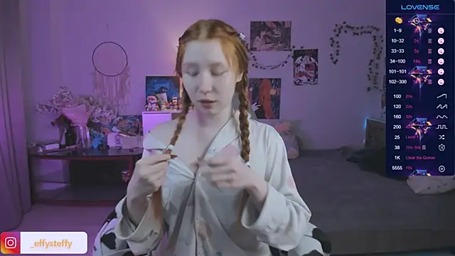 Snapshot of CallMeEffy1 chatting on 23, 11, 2025 CallMeEffy1 online show from 23, 11, 2025