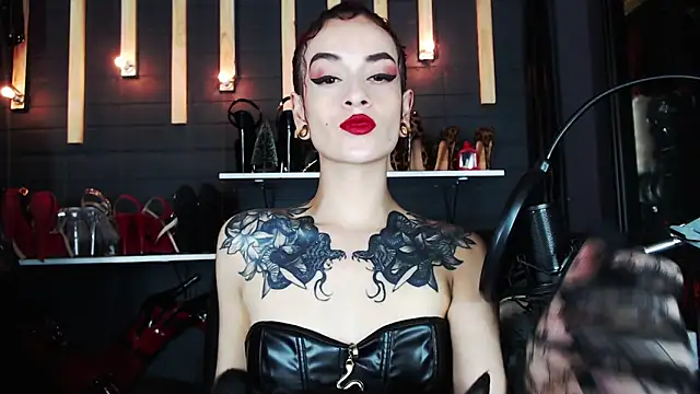 Liilith goddess  online show from 12, 12, 2024