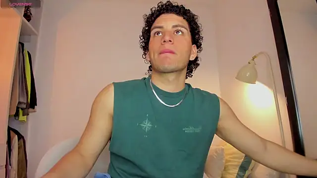 Curlblue online show from 2, 12, 2025